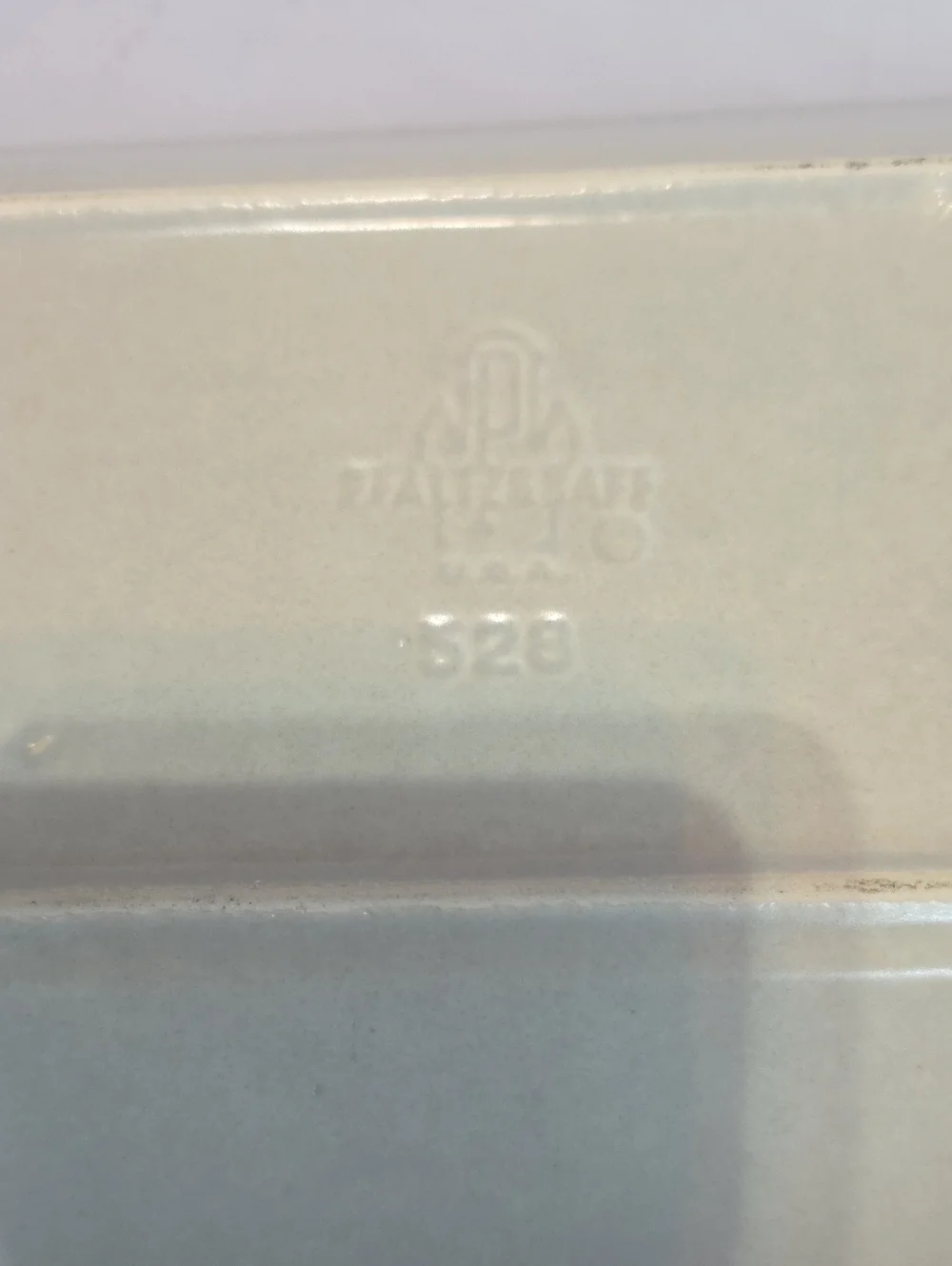 Pfaltzgraff Yorktowne Bread Tray #528 